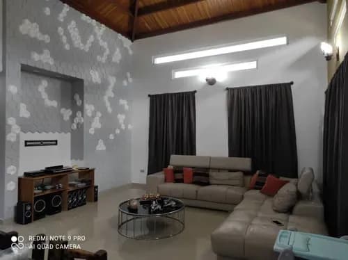 Nueva Captación: Amplia Casa Quinta Con Excelente Terreno Y Doble Pozo De Agua Urbanización Villas 2000, San Diego Rp:281720