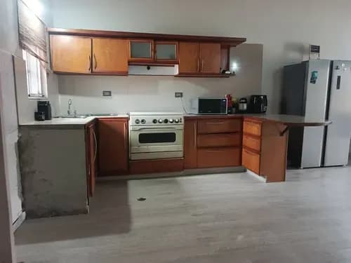 Se Alquila Casa En San Diego Se Alquila Hermosa Casa Ubicada En San Diego, Urb Valle De Oro. Características: 2 Habitaciones 2 Baños Sala Amplia Cocina Funcional Patio Amplio Pozo De Ag