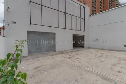 Galpón En Venta En Los Dos Caminos Jrz