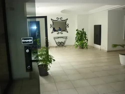 Ammp Apartamento En Alquiler Amoblado. Prebo. Valencia