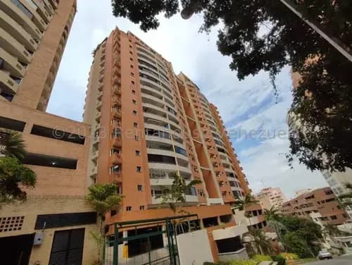 Apartamento En Venta Ubicado En El Parral Valencia Carabobo Cd 26-2264