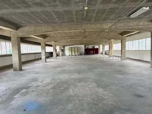 Edificio En Venta En Prado De María Cda 25-10963 Yf