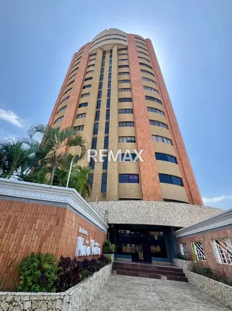 APARTAMENTO EN ALQUILER EN EL EDIFICIO MARIA VICTORIA, AVENIDA SANTA RITA