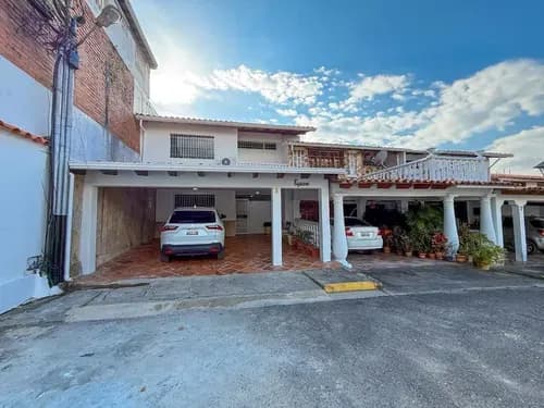 Casa En Venta Ubicada En Santa Teresa - Semi-amoblada