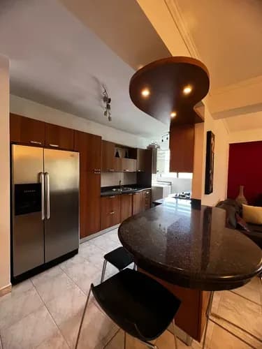 Bello Apartamento Amoblado En Valencia Urbanización El Bosque L. C