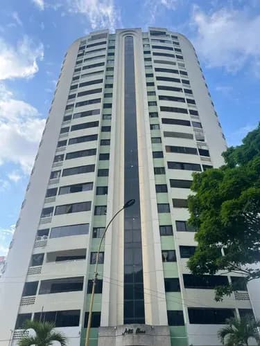 Apartamento En Las Chimeneas Alto Claro (mga)
