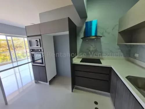 Lcda. Milagros Carrasquel Casa Venta Cabudare Lara La Montañita Economica Residencial Economico Código Inmobiliaria Rent-a-house 26-16185