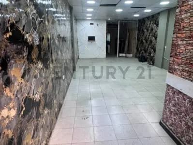 ALQUILER DE LOCAL COMERCIAL DE 50MTS2 EN EL CORAZON DEL CENTRO DE CARACAS