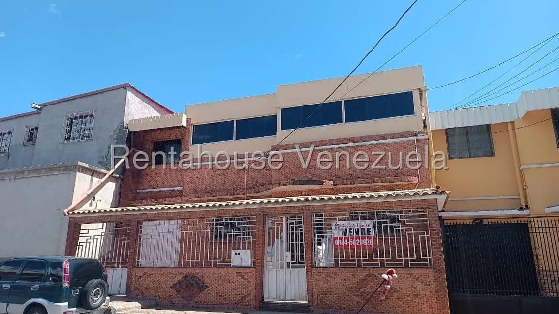 Casa (Duplex) en Venta en Zona Este, Lara