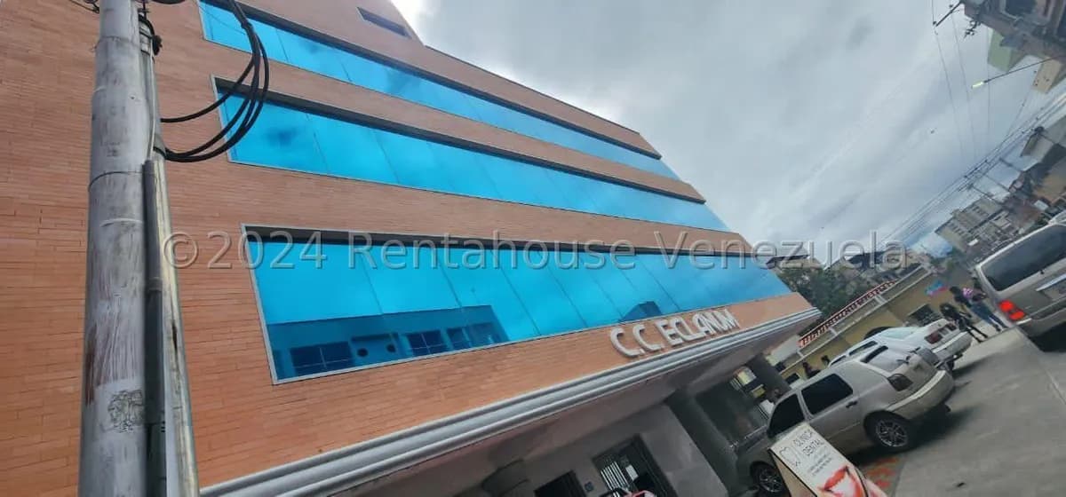 Comercial (Local Comercial) en Venta en Centro de Charallave, Miranda