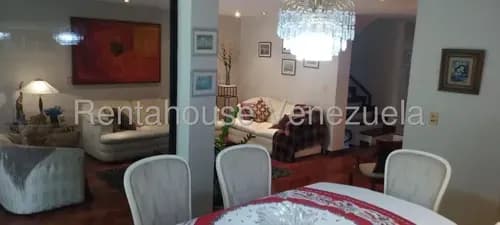 Espectacular Townhouse En Venta En La Boyera, Mc 25-10302