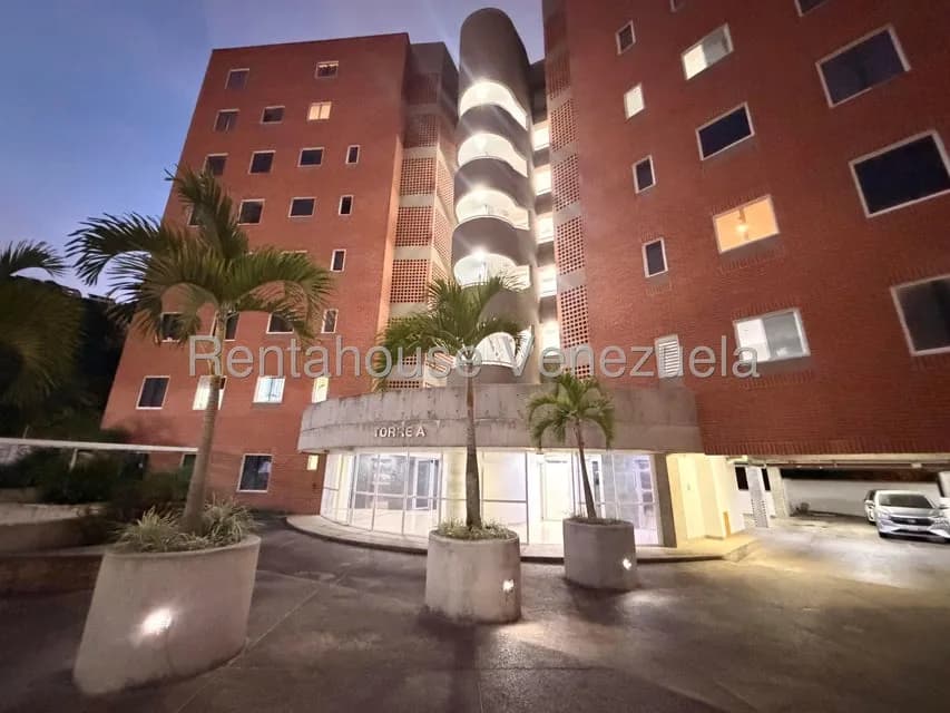 Apartamento (1 Nivel) en Alquiler en El Cigarral, Distrito Metropolitano