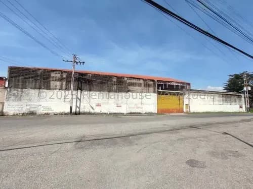 En Venta Galpon En San Joaquin De Turmero Db 25-16166