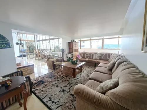 Hermoso Ph De Dos Niveles En Venta - Guaicay // Mls #25-8897