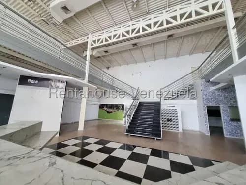 Nl Potencial Local En Alquiler En Los Corales 26-2704 Yg