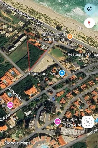 Terreno Playa El Agua. Venta 3.000 Mts2, A 100 Mts De La Playa. Servicios