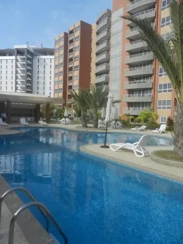 Alquiler Fijo Bello Apartamento, Con Terraza, Playa Moreno.