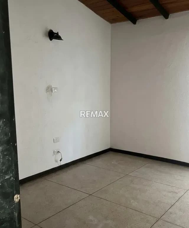 En venta casa comercial en Santa Rosalia
