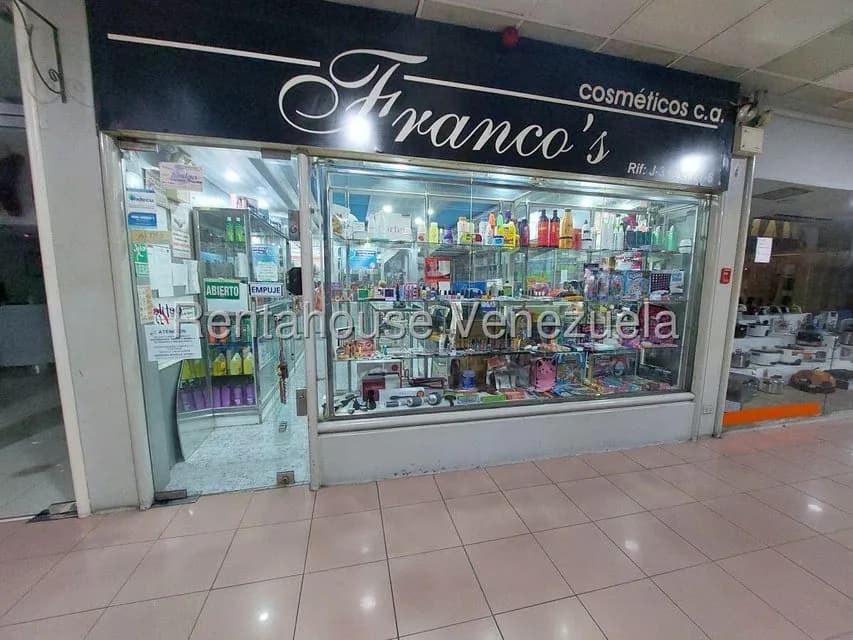 Comercial (Local Comercial) en Venta en Montalban II, Distrito Metropolitano