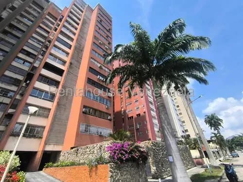 Apartamento En Venta Cocina Empotrada Piso Medio Con Excelente Ubicacion Cerca Av Bolivar De Valencia