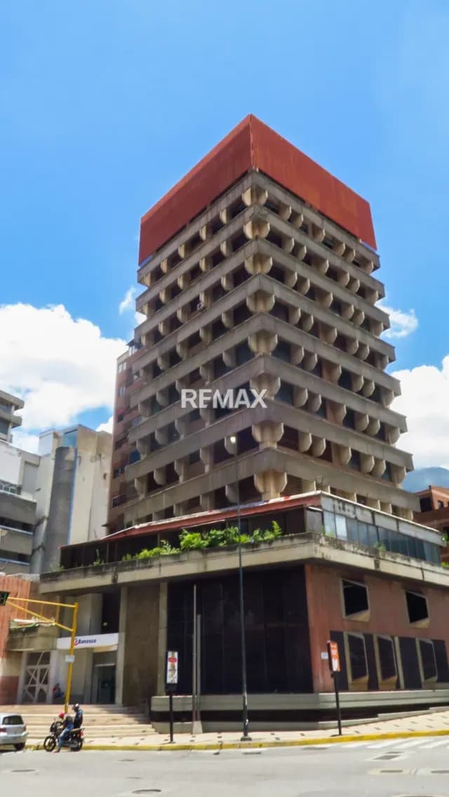 OFICINA EN ALQUILER EN TORRE SAMAN LOS DOS CAMINOS