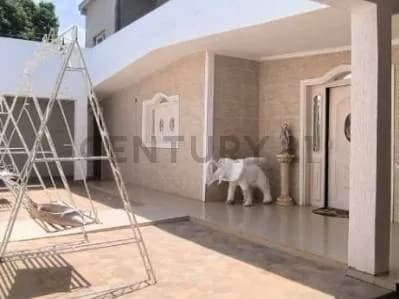 Casa en alquiler - $2k