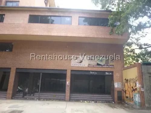 Jg Cod Flex 25-23688 Se Alquila Estupendo Local A Pie De Calle En El Paraiso 204 Mts 4 Puestos De Estacionamiento Negociable