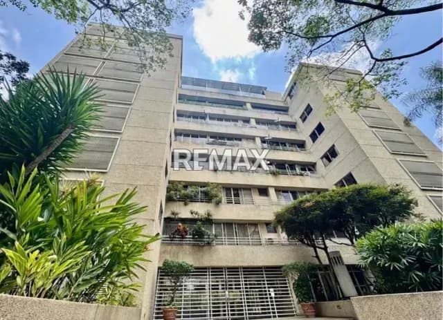 En venta 2 Apartamentos integrados, Colinas de Valle Arriba, 308M2.