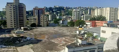 Terreno Plano De 9.130m2 En 2da Avenida De Bello Monte, Parroquia El Recreo, Jg