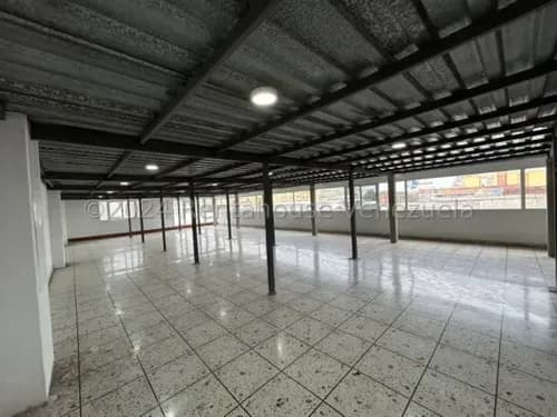 Milagros Inmuebles Edificio Venta Barquisimeto Lara Zona Centro Economica Residencial Economico Comercial Código Inmobiliaria Rent-a-house 24-21318