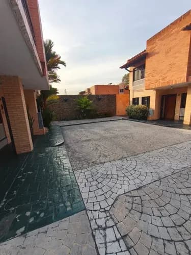 (rg) Venta De Townhouse Conj. Resd. Monte Libano - Manongo