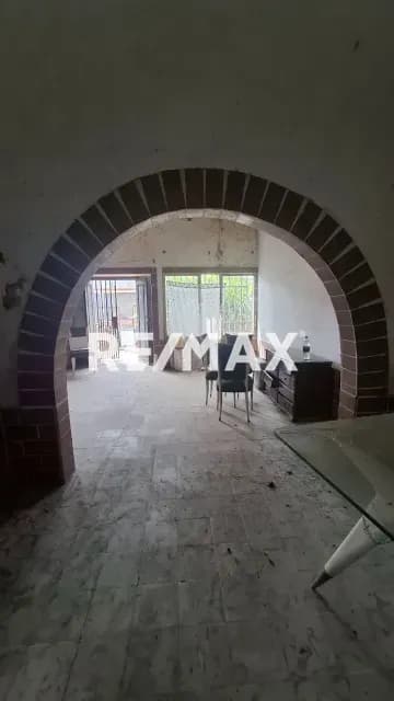 en venta casa con potencial comercial