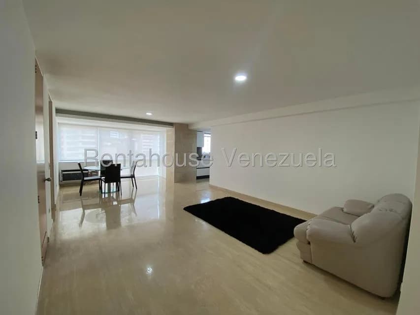 Apartamento (1 Nivel) en Alquiler en La Castellana, Distrito Metropolitano