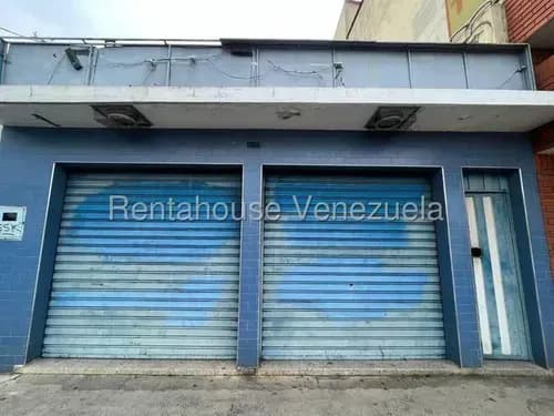 Maritza Lucena Vende Amplio Local Comercial, En Centro De Barquisimeto, Flujo Constante De Personas Y Vehículos, A Pie De Calle, Área Muy Comercial.