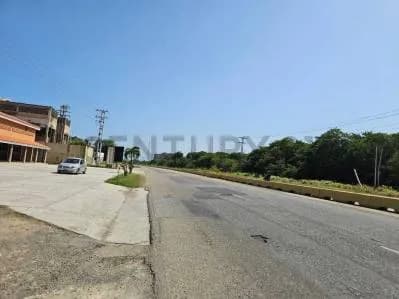 Venta de terreno en Tucacas Falcon