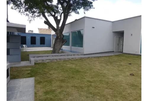 Vendo Casa 950m2 Cumbres De Curumo 0752