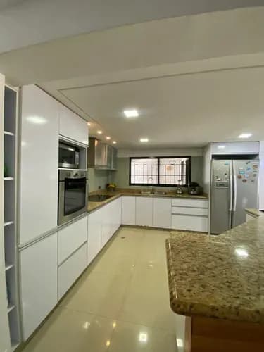 En Venta Casa En Valencia Urbanización Parque Mirador