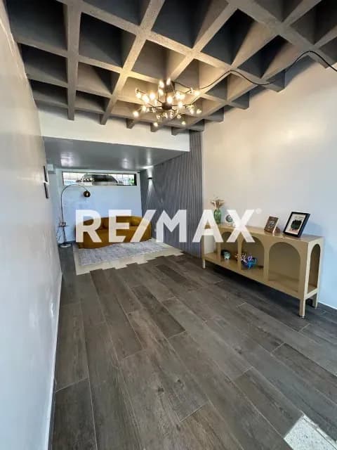 CASA EN VENTA PRADOS DEL ESTE