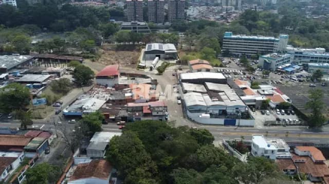 Terreno en Venta Sector La Guayana Av Nueva Guayana detrás de seguros Los Andes