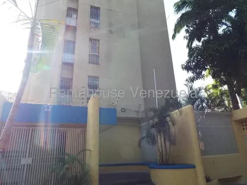 Apartamento De Venta, El Caribe-la Guaira, Vista Al Mar, A Pocos Pasos De La Playa, Piscina, Parrillera, Sauna.15087.