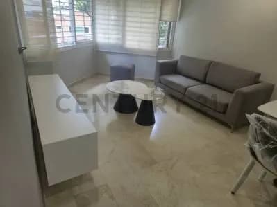 Alquiler de Apartamento recién Remodelado y Amoblado en El Rosal