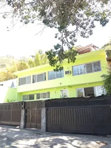 Venta De Casa En San Bernardino 380m2 T - 760m2 C