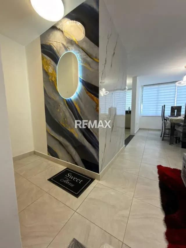 SE VENDE APARTAMENTO EN SANTA ROSALIA TERRASANTA