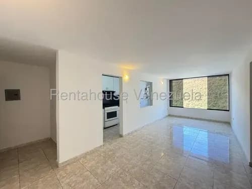 Oportunidad: Apto 3 Hab + Casa Club / Estado Original Impecable / Clnas De La Tahona / Venta - 26-15074 Cv