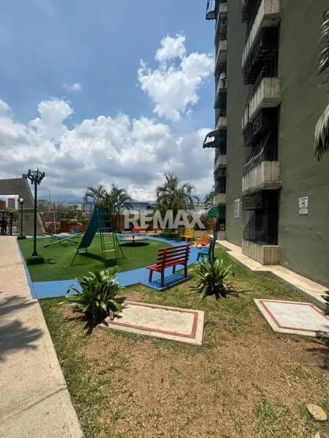 ALQUILER EN LA URBANIZACIÓN BASE ARAGUA PARQUE CHORONI