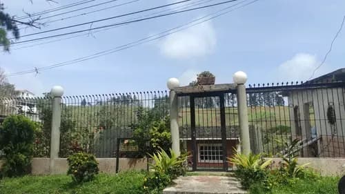 Best House Vende Hermoso Chalet En Colinas De San Antonio