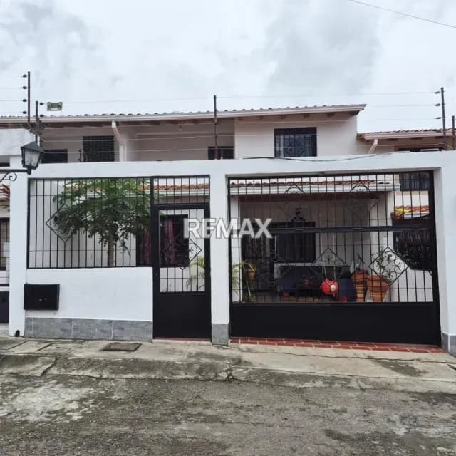 En venta Casa en Urbanización Sunway Palo Gordo Sector Las Orquídeas