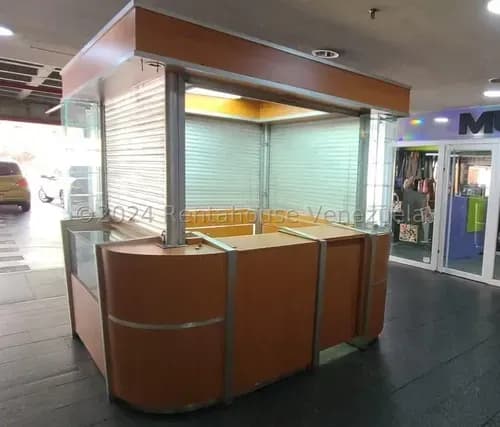 ¿necesitas Un Local Pequeño Pero Con Gran Potencial Comercial? Belkis 24-27076