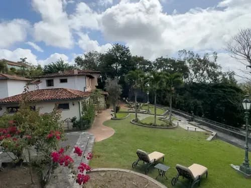 Excelente Casa En Venta En La Lagunita