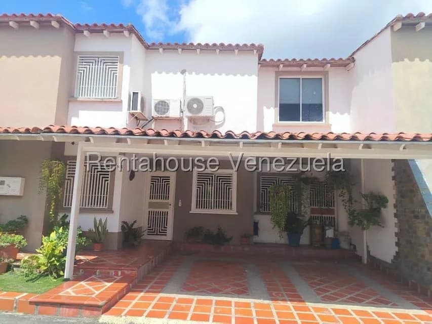 Casa (Duplex) en Venta en Roca Del Valle, Lara